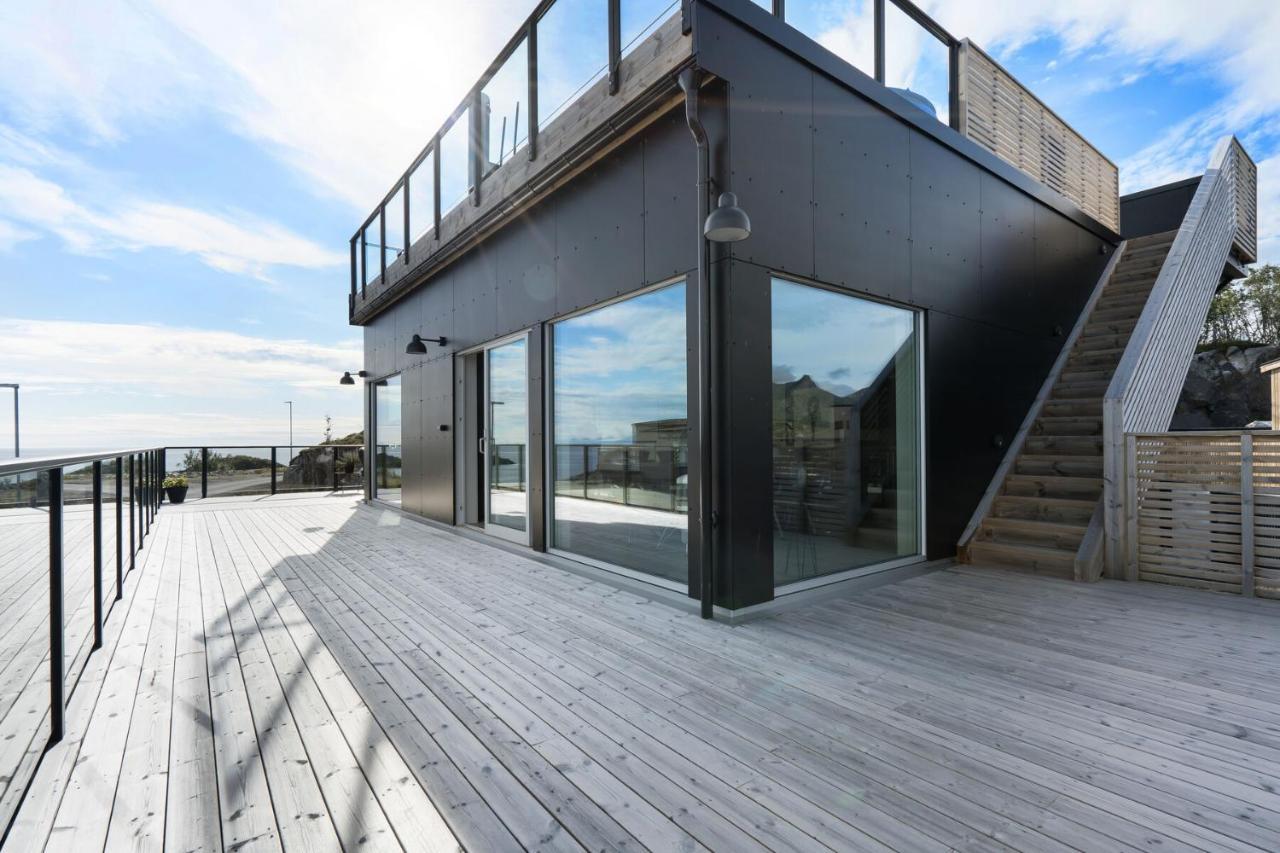 Nydelig Moderne Villa Med Fantastisk Beliggenhet. Kabelvag Bagian luar foto